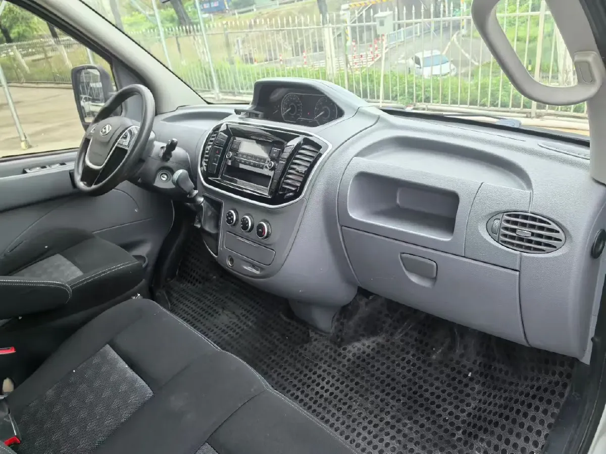 2021 MAXUS G20 2.0T 163HP L4 8AT,autocango,china used car exporter,china ev exporter,chinese used car exporter,chinese used ev exporter