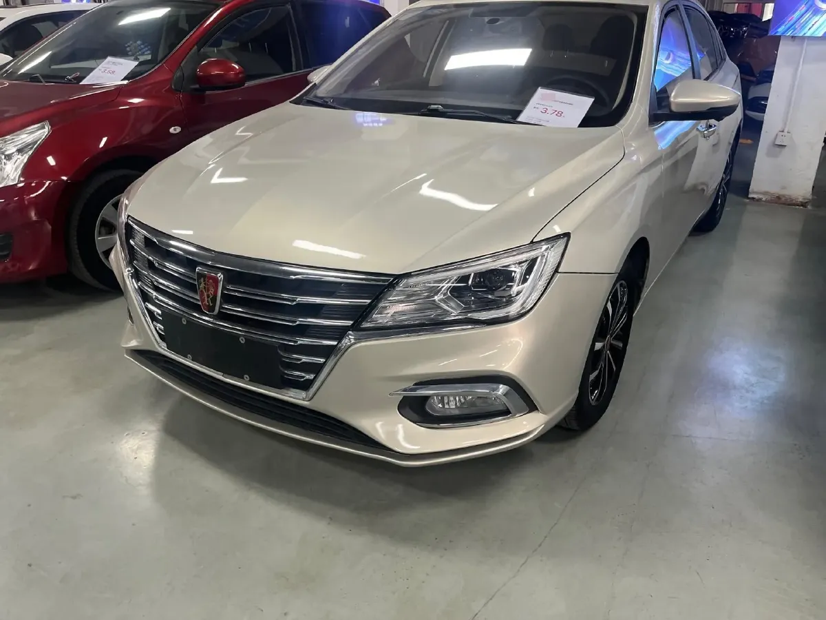 2020 Roewe i5 1.5L 120HP L4 CVT,autocango,china used car exporter,china ev exporter,chinese used car exporter,chinese used ev exporter