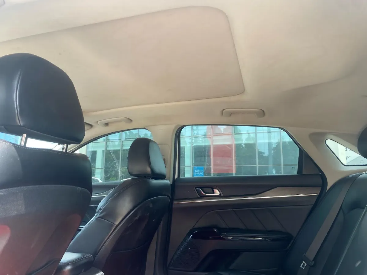 2020 Kia K5 1.5T 170HP L4 7DCT,autocango,china used car exporter,china ev exporter,chinese used car exporter,chinese used ev exporter