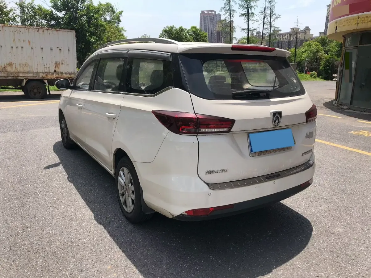 2018 BaoJun 360 1.5L 112HP L4 6MT,autocango,china used car exporter,china ev exporter,chinese used car exporter,chinese used ev exporter
