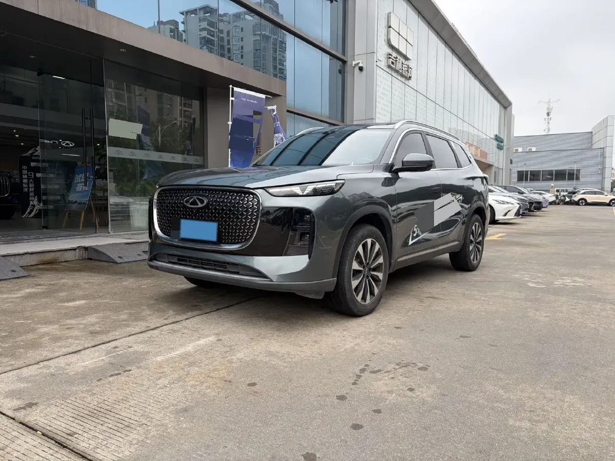 2025 Chery Tiggo 8 Plus 1.6T 197HP L4 7DCT,autocango,china used car exporter,china ev exporter,chinese used car exporter,chinese used ev exporter
