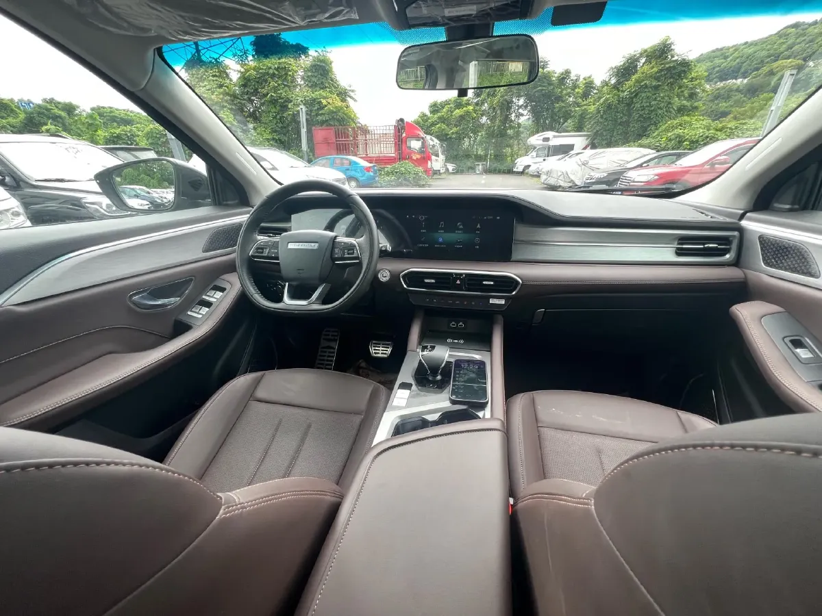 2023 Jetour X95 1.6T 197HP L4 7DCT,autocango,china used car exporter,china ev exporter,chinese used car exporter,chinese used ev exporter