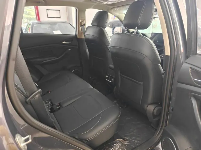 2020 BYD Song 1.5T 160HP L4 6MT,autocango,china used car exporter,china ev exporter,chinese used car exporter,chinese used ev exporter