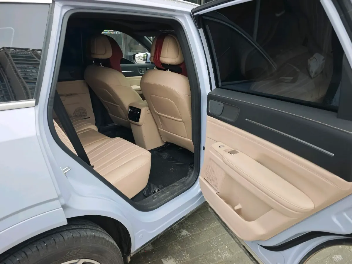 2025 Jetour X70 Plus 1.5T 156HP L4 6DCT,autocango,china used car exporter,china ev exporter,chinese used car exporter,chinese used ev exporter