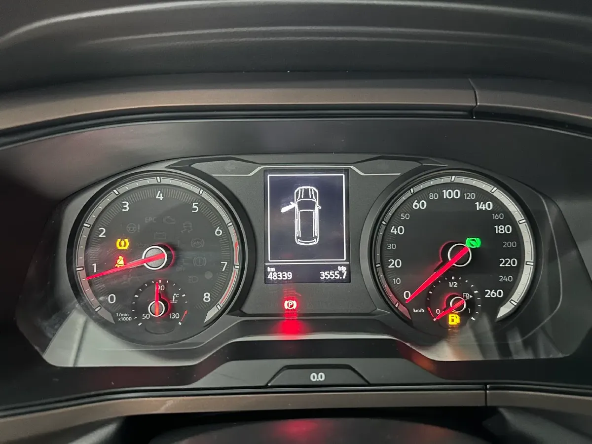 2021 Volkswagen Tharu 1.4T 150HP L4 7DCT,autocango,china used car exporter,china ev exporter,chinese used car exporter,chinese used ev exporter