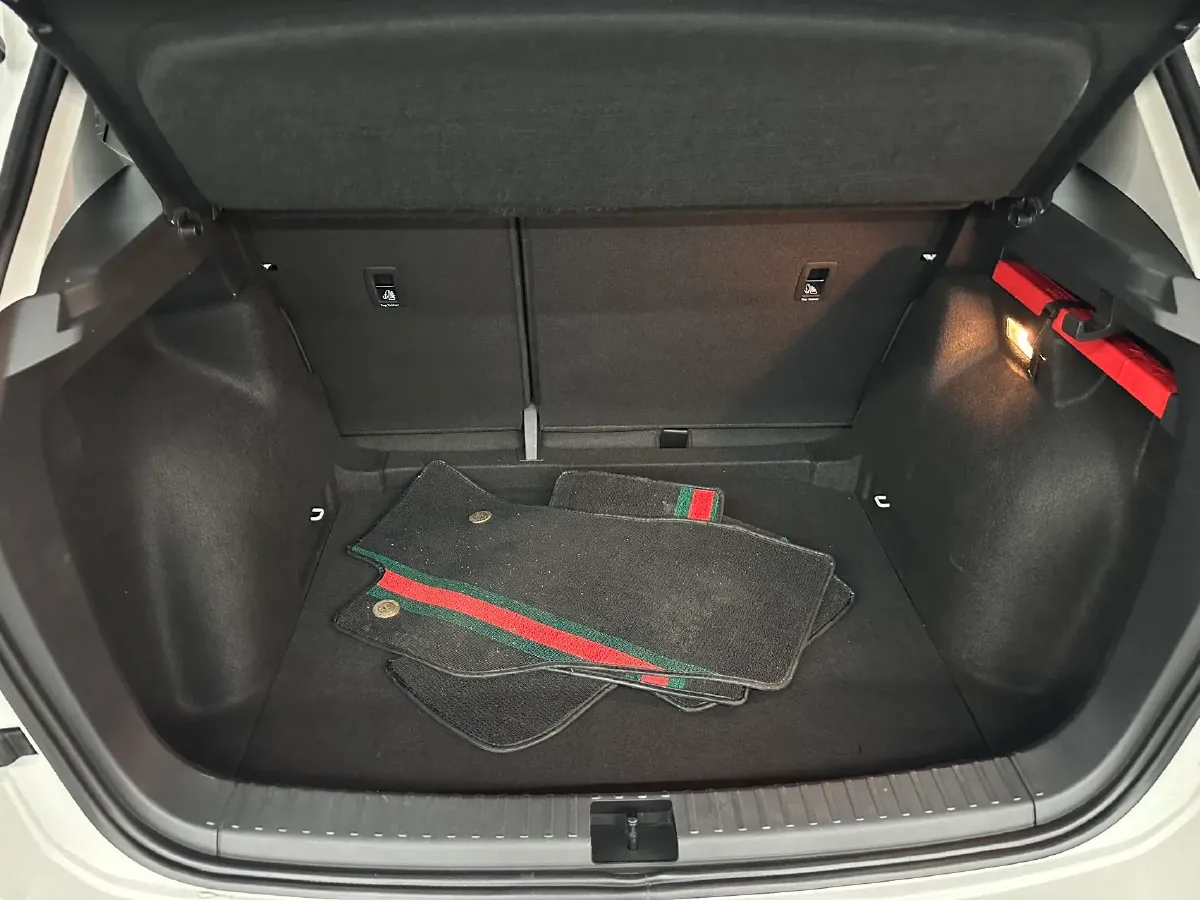 2021 Volkswagen Tharu 1.4T 150HP L4 7DCT,autocango,china used car exporter,china ev exporter,chinese used car exporter,chinese used ev exporter