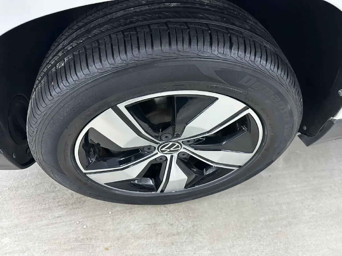 2021 Volkswagen Tharu 1.4T 150HP L4 7DCT,autocango,china used car exporter,china ev exporter,chinese used car exporter,chinese used ev exporter