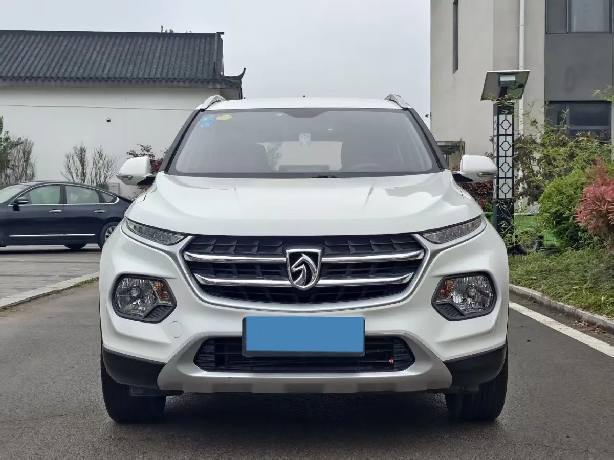 2019 BaoJun 510 1.5L 112HP L4 6MT,autocango,china used car exporter,china ev exporter,chinese used car exporter,chinese used ev exporter