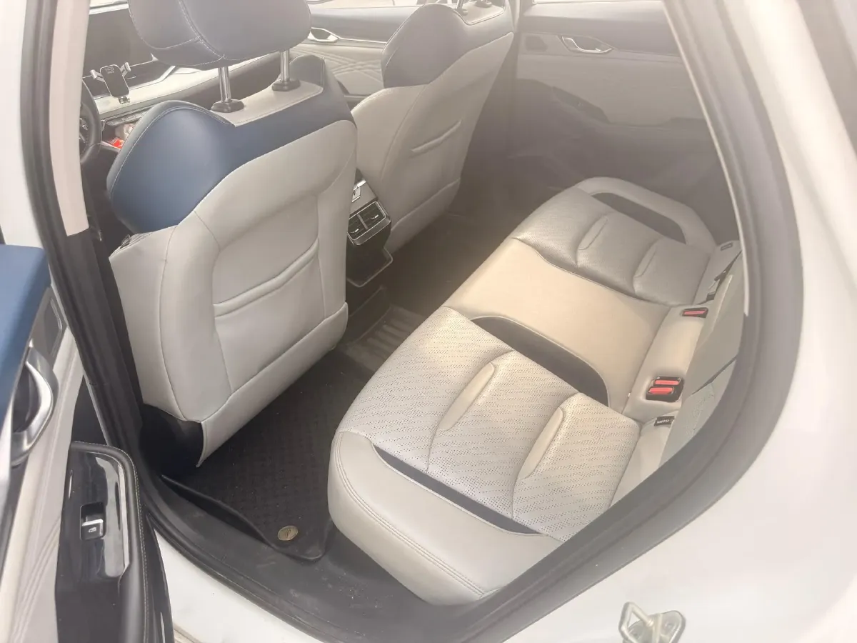 2021 Geely Preface 2.0T 190HP L4 7DCT,autocango,china used car exporter,china ev exporter,chinese used car exporter,chinese used ev exporter