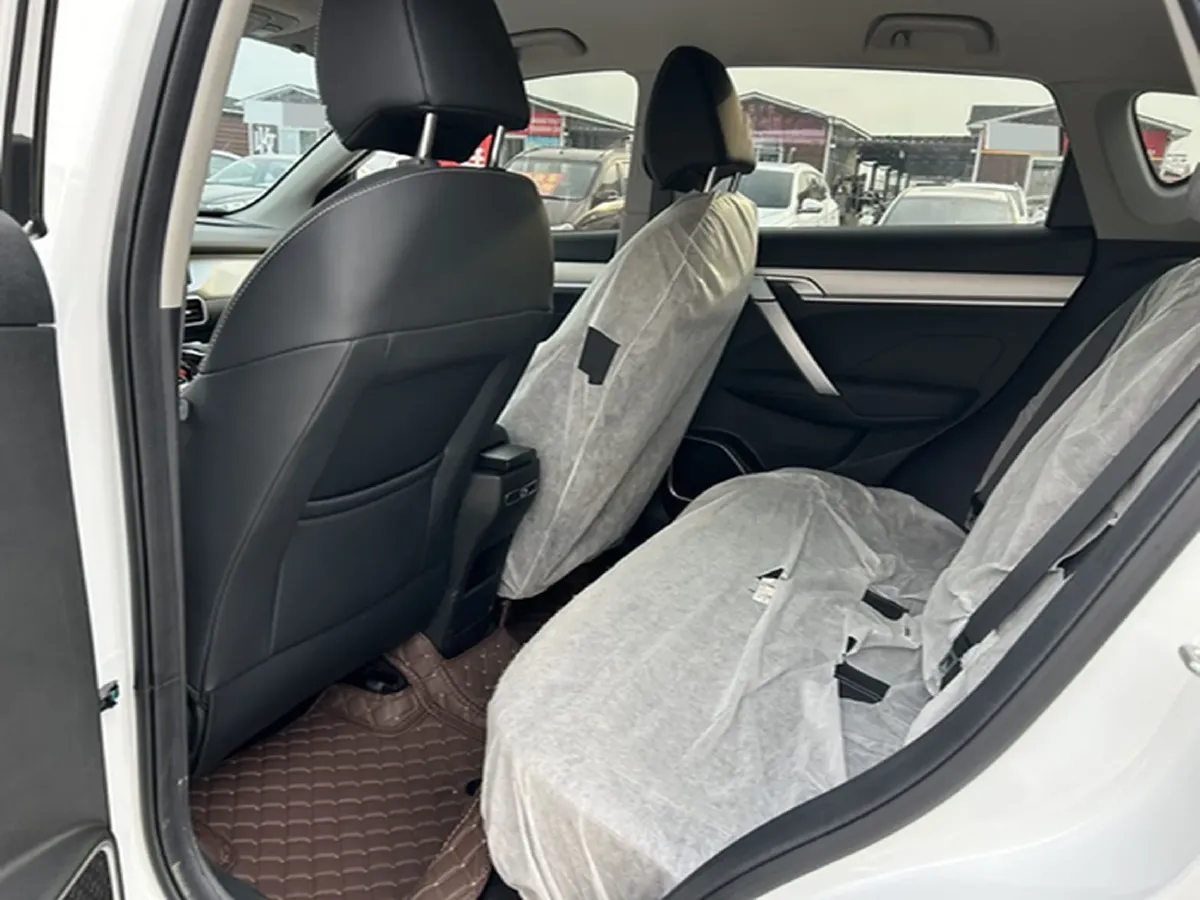 2025 Geely Coolray 1.5L 126HP L4 CVT,autocango,china used car exporter,china ev exporter,chinese used car exporter,chinese used ev exporter