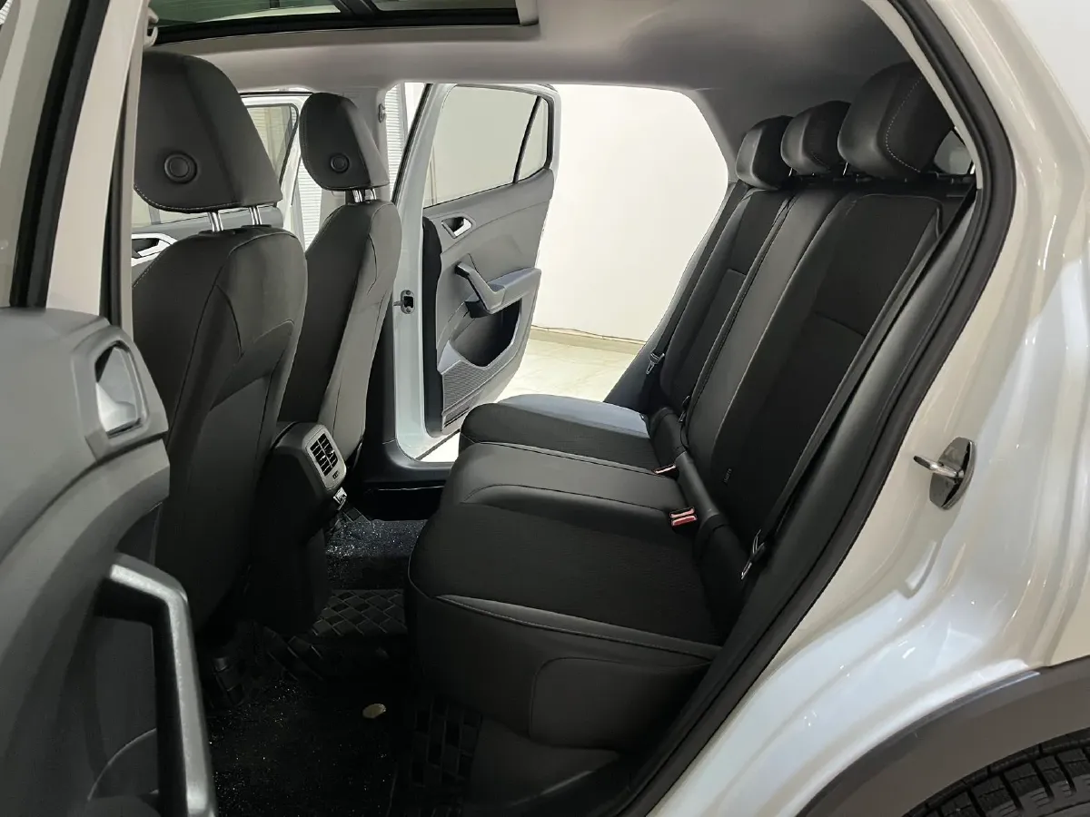 2021 Volkswagen Tacqua 1.4T 150HP L4 7DCT,autocango,china used car exporter,china ev exporter,chinese used car exporter,chinese used ev exporter