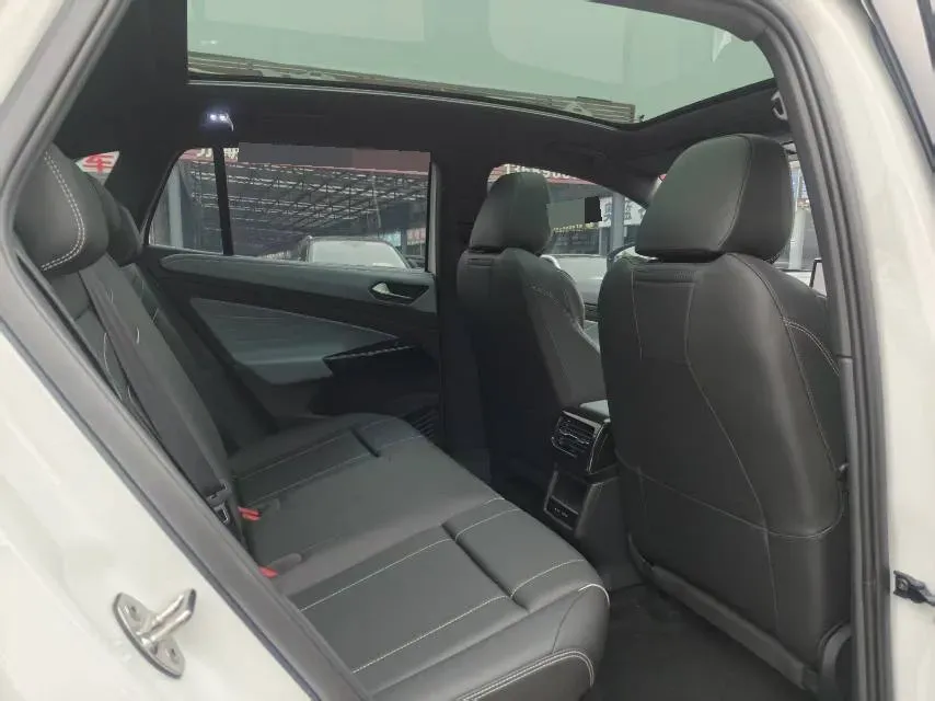 2025 Volkswagen ID.4 X BEV 52.8KWH,autocango,china used car exporter,china ev exporter,chinese used car exporter,chinese used ev exporter