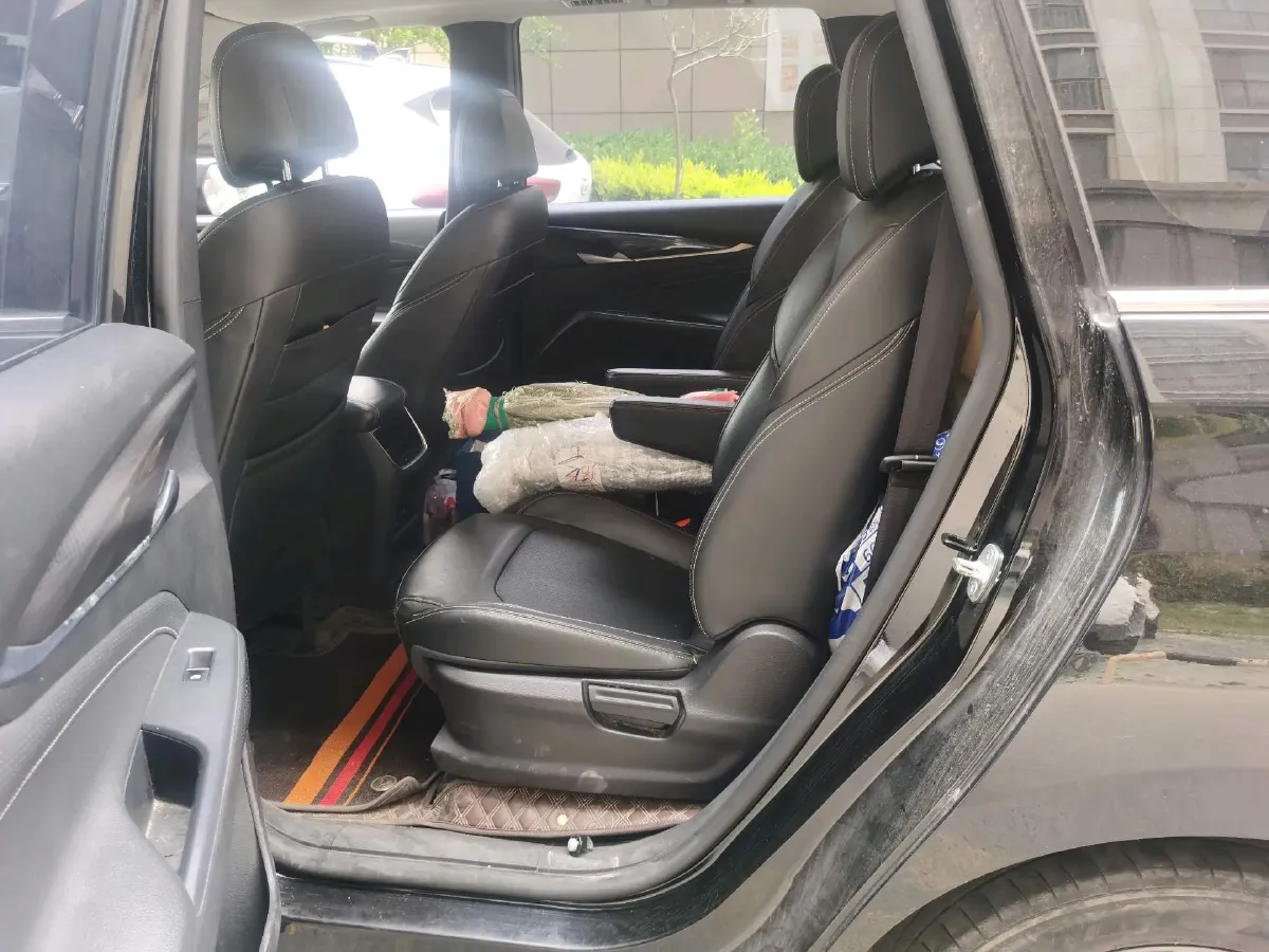 2021 MAXUS G50 1.5T 169HP L4 7DCT,autocango,china used car exporter,china ev exporter,chinese used car exporter,chinese used ev exporter