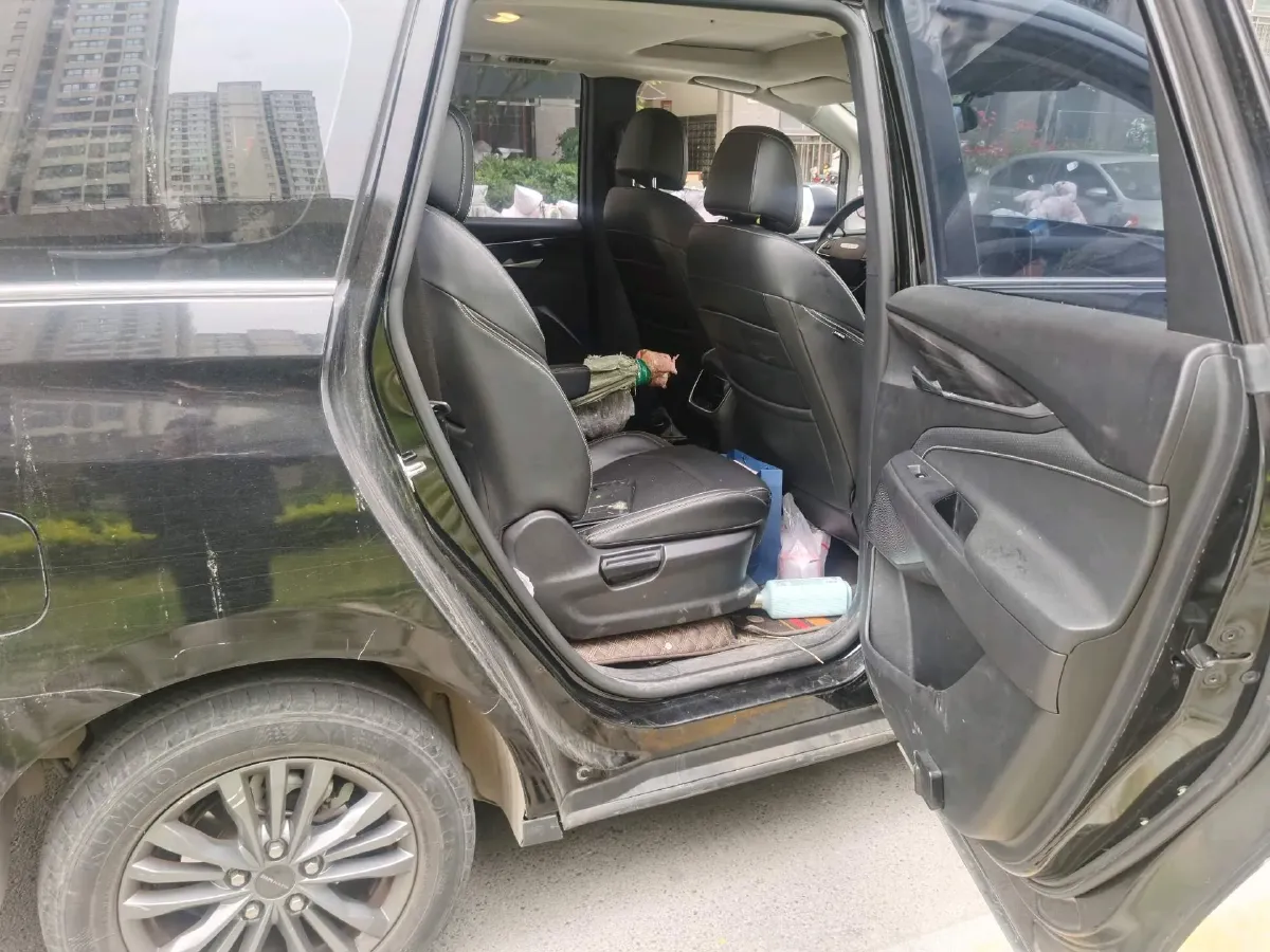 2021 MAXUS G50 1.5T 169HP L4 7DCT,autocango,china used car exporter,china ev exporter,chinese used car exporter,chinese used ev exporter