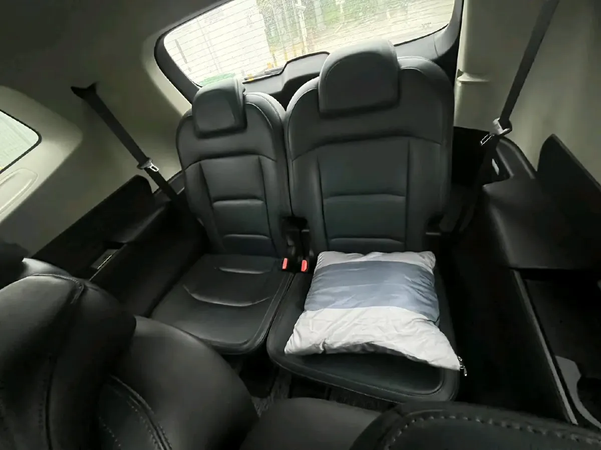 2023 Livan 9 BEV 66.57KWH,autocango,china used car exporter,china ev exporter,chinese used car exporter,chinese used ev exporter