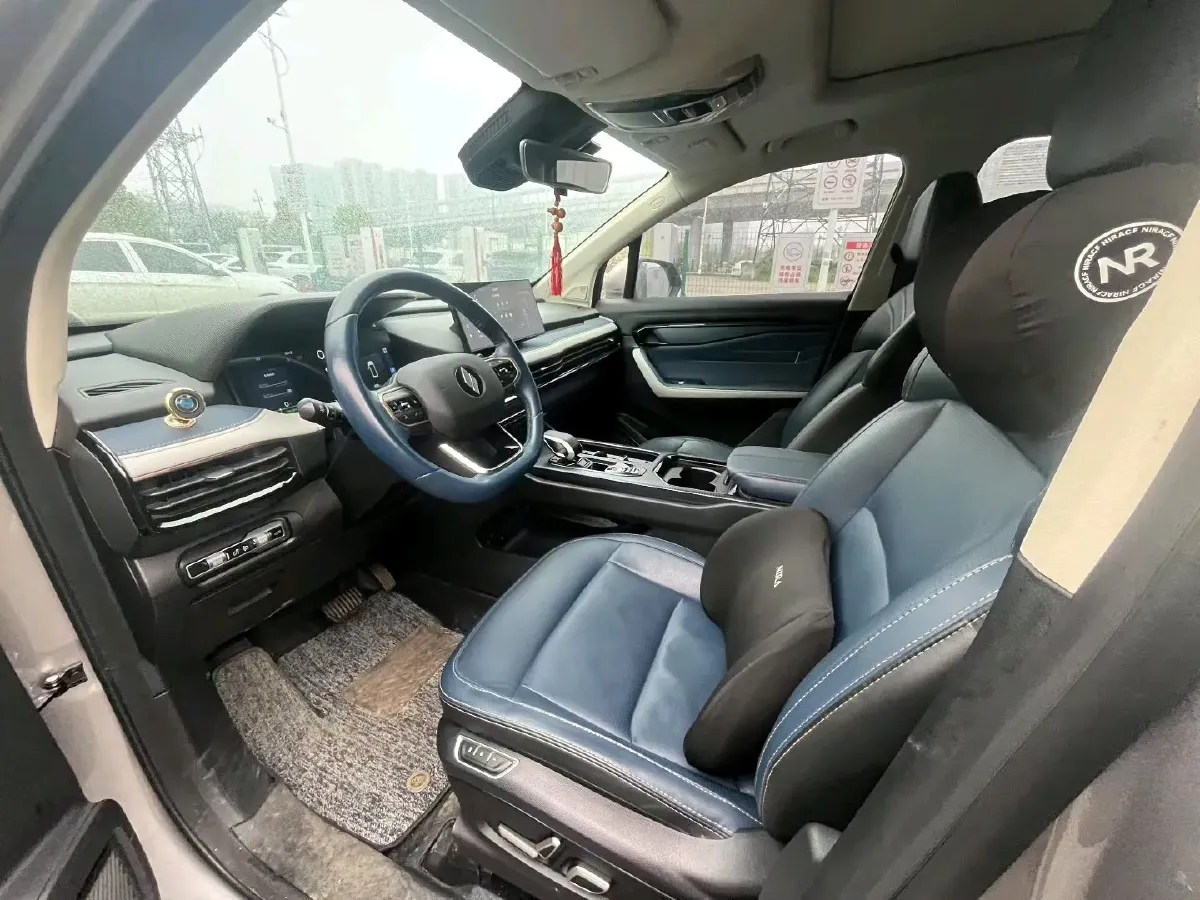 2023 Livan 9 BEV 66.57KWH,autocango,china used car exporter,china ev exporter,chinese used car exporter,chinese used ev exporter