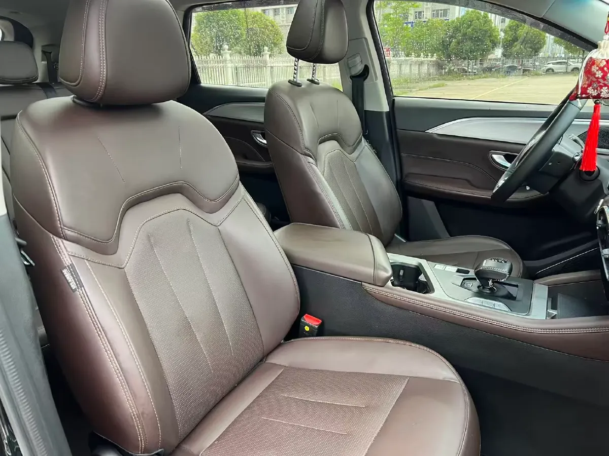 2021 Jetour X90 1.6T 197HP L4 7DCT,autocango,china used car exporter,china ev exporter,chinese used car exporter,chinese used ev exporter