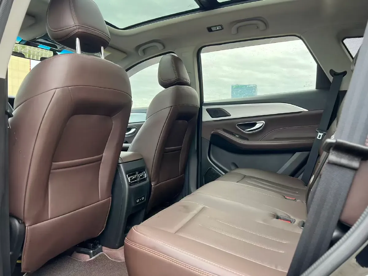 2021 Jetour X90 1.6T 197HP L4 7DCT,autocango,china used car exporter,china ev exporter,chinese used car exporter,chinese used ev exporter