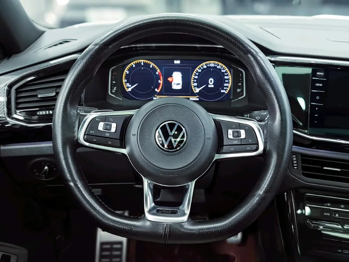 2021 Volkswagen Tayron 2.0T 220HP L4 7DCT,autocango,china used car exporter,china ev exporter,chinese used car exporter,chinese used ev exporter