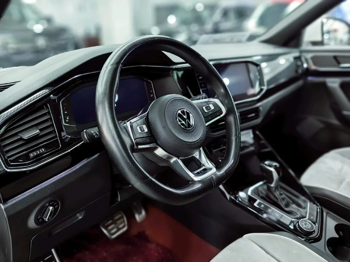 2021 Volkswagen Tayron 2.0T 220HP L4 7DCT,autocango,china used car exporter,china ev exporter,chinese used car exporter,chinese used ev exporter