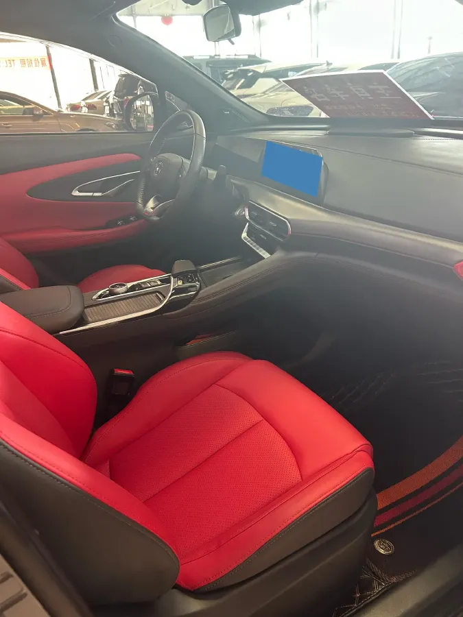 2020 ChangAn UNI-T 1.5T 180HP L4 7DCT,autocango,china used car exporter,china ev exporter,chinese used car exporter,chinese used ev exporter