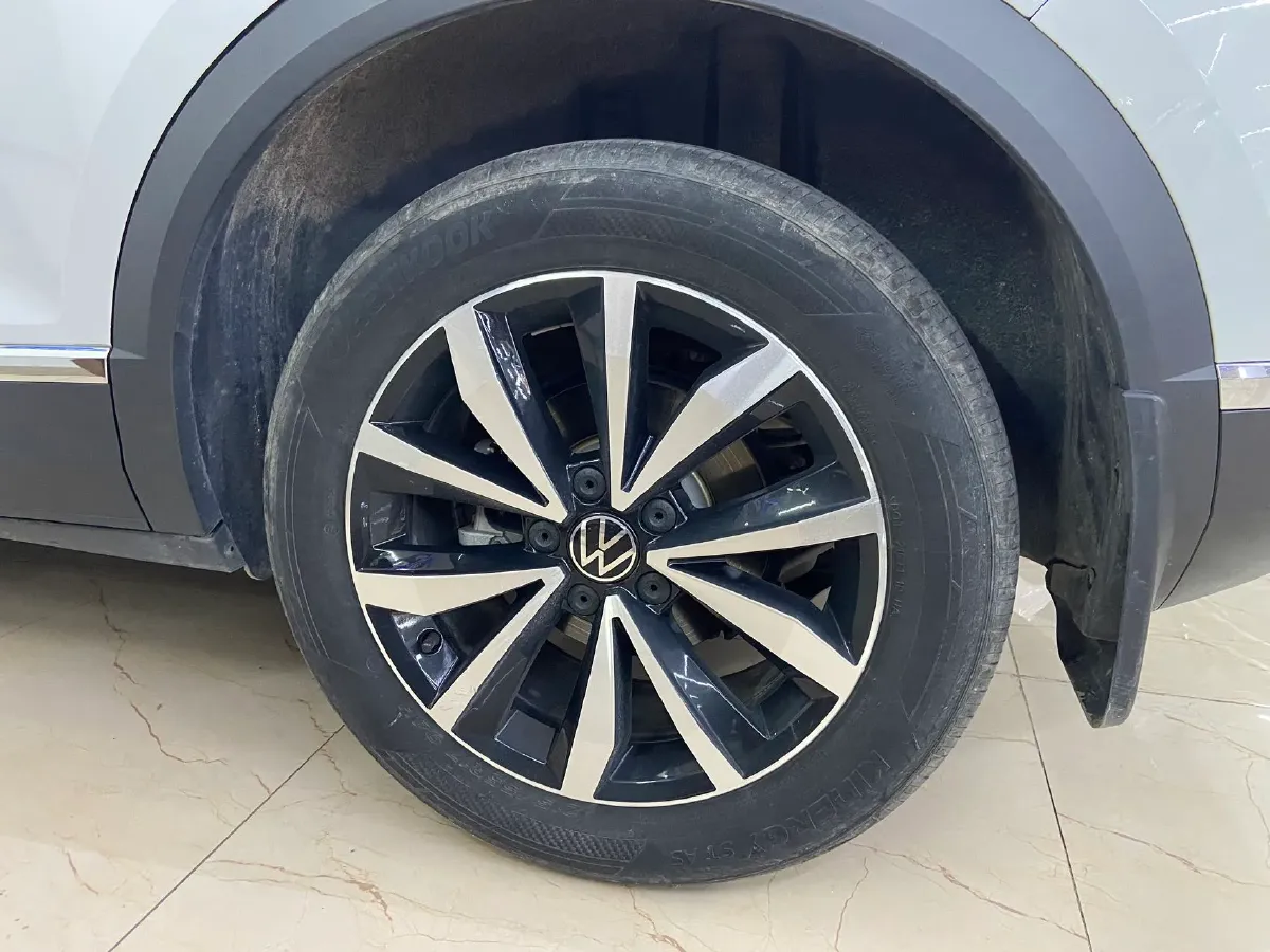 2023 Volkswagen T-Roc 1.4T 150HP L4 7DCT,autocango,china used car exporter,china ev exporter,chinese used car exporter,chinese used ev exporter