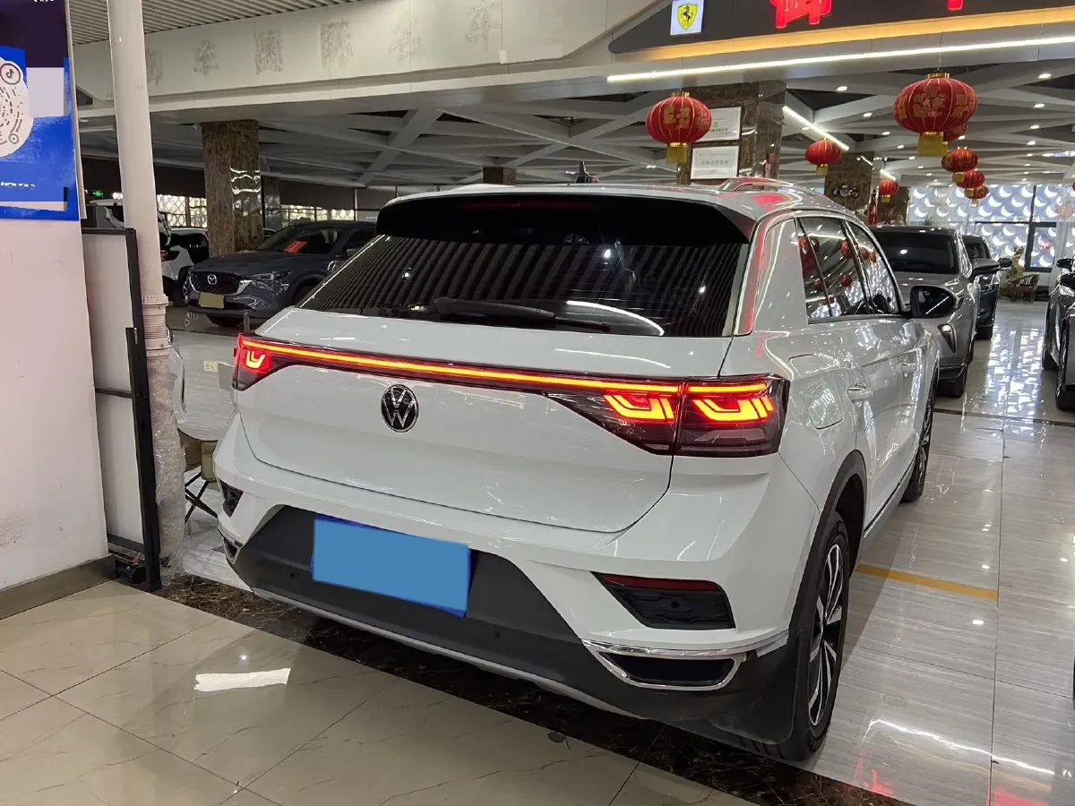 2023 Volkswagen T-Roc 1.4T 150HP L4 7DCT,autocango,china used car exporter,china ev exporter,chinese used car exporter,chinese used ev exporter