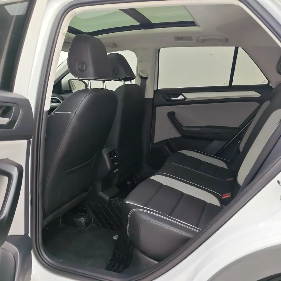 2023 Volkswagen T-Roc 1.4T 150HP L4 7DCT,autocango,china used car exporter,china ev exporter,chinese used car exporter,chinese used ev exporter