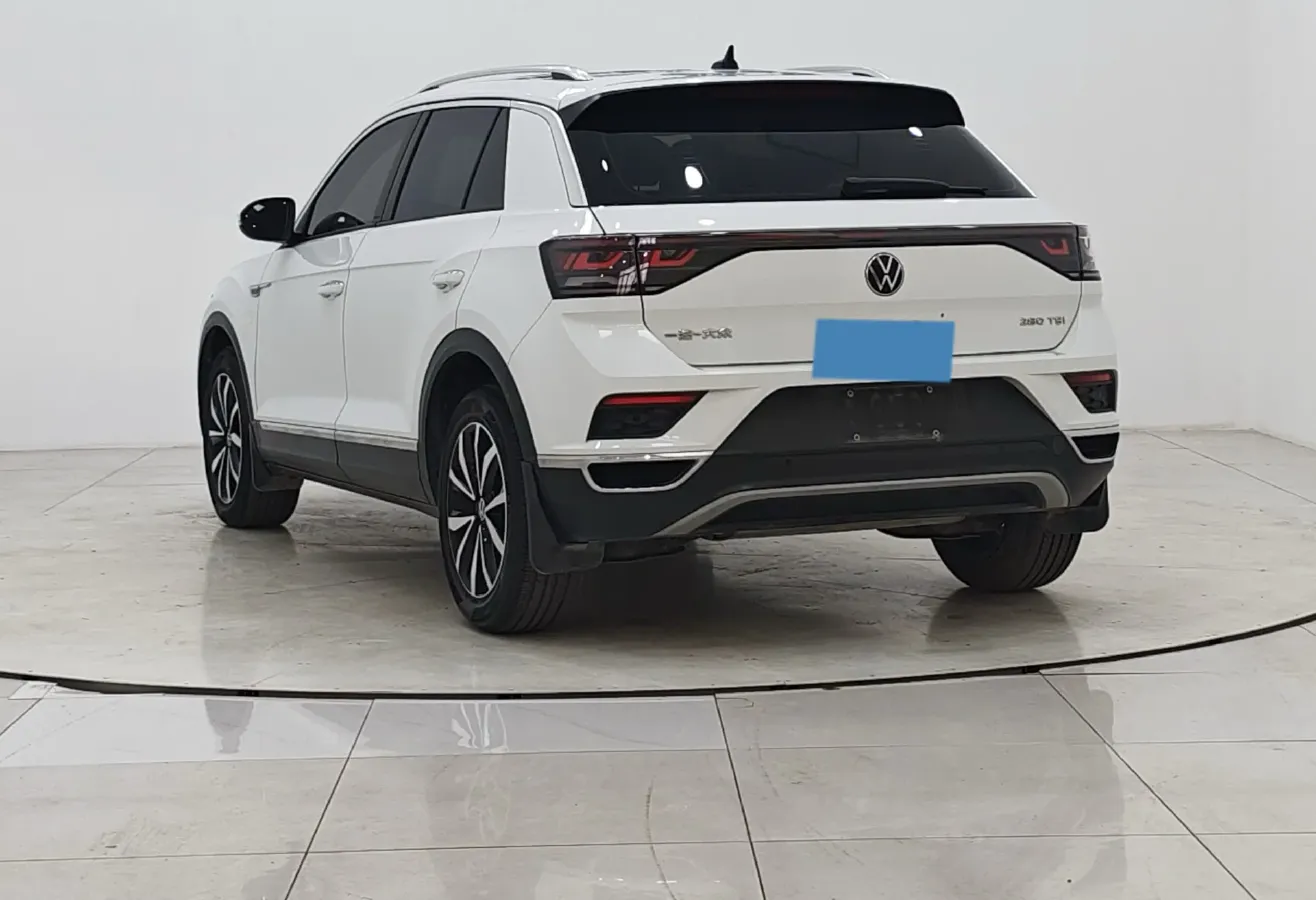 2023 Volkswagen T-Roc 1.4T 150HP L4 7DCT,autocango,china used car exporter,china ev exporter,chinese used car exporter,chinese used ev exporter