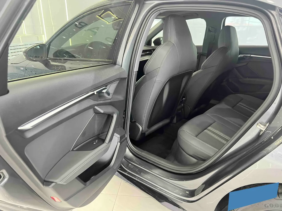 2022 Audi A3 1.4T 150HP L4 7DCT,autocango,china used car exporter,china ev exporter,chinese used car exporter,chinese used ev exporter