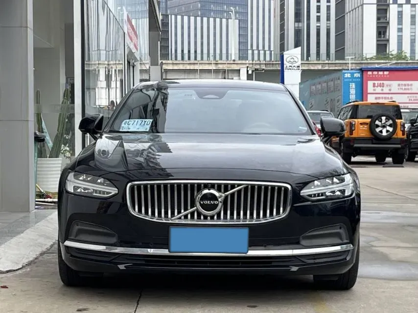 2024 Volvo S90 2.0T 250HP L4 8AT,autocango,china used car exporter,china ev exporter,chinese used car exporter,chinese used ev exporter