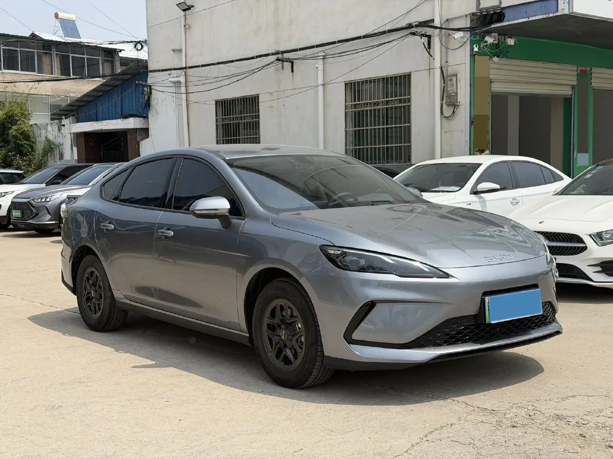 2025 BYD Seal05 DM-i 1.5L 101HP L4 E-CVT PHEV 7.68KWH,autocango,china used car exporter,china ev exporter,chinese used car exporter,chinese used ev exporter