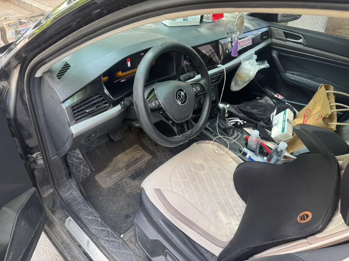 2021 Volkswagen Lavida 1.5L 113HP L4 6AT,autocango,china used car exporter,china ev exporter,chinese used car exporter,chinese used ev exporter