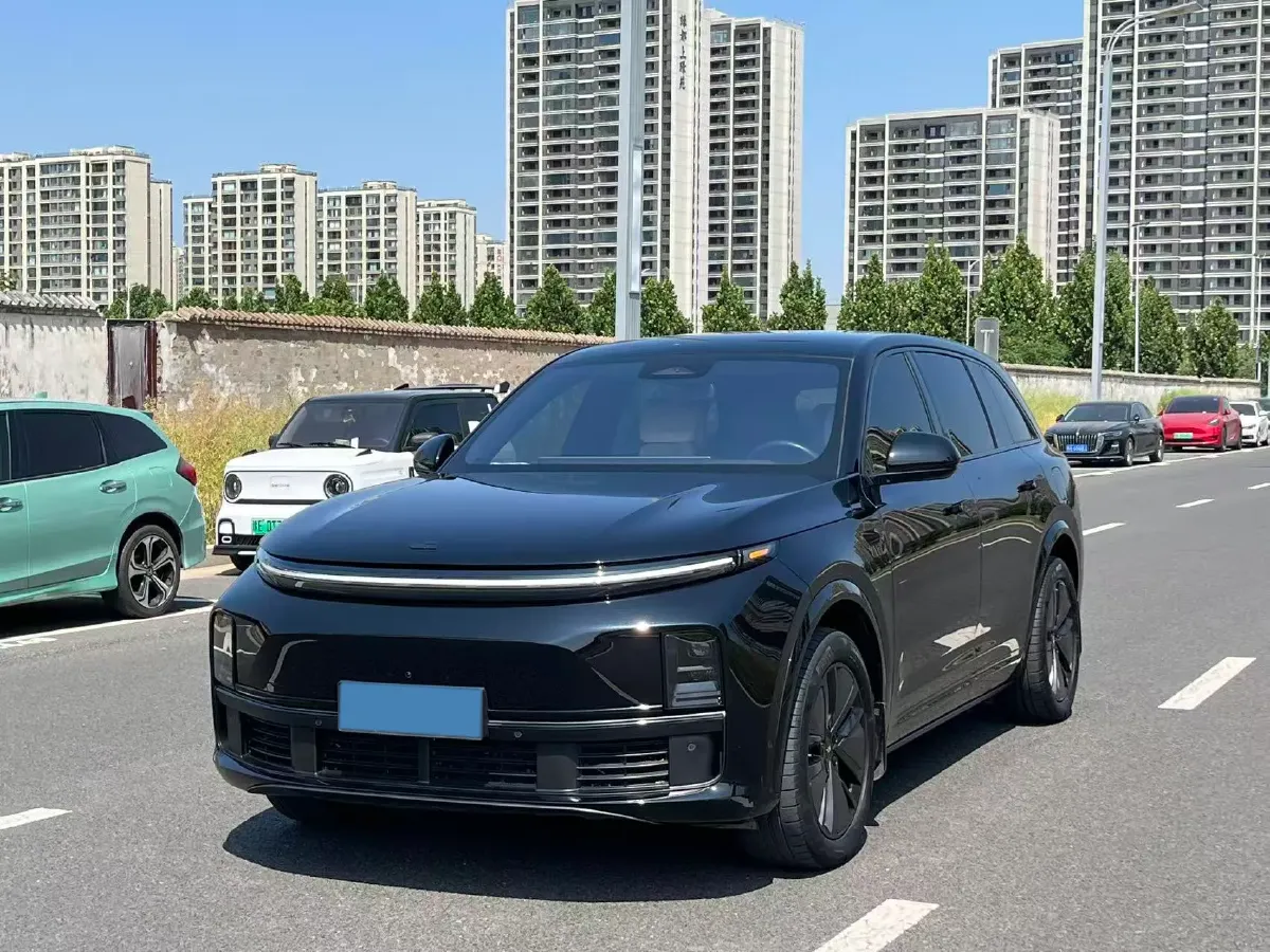 2024 Li L7 Range Extended 154HP REEV 42.8KWH,autocango,china used car exporter,china ev exporter,chinese used car exporter,chinese used ev exporter