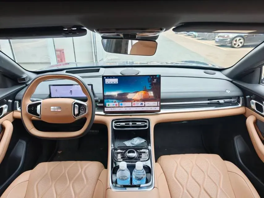 2025 Geely Galaxy A7 1.5L 112HP L4 1DHT PHEV,autocango,china used car exporter,china ev exporter,chinese used car exporter,chinese used ev exporter