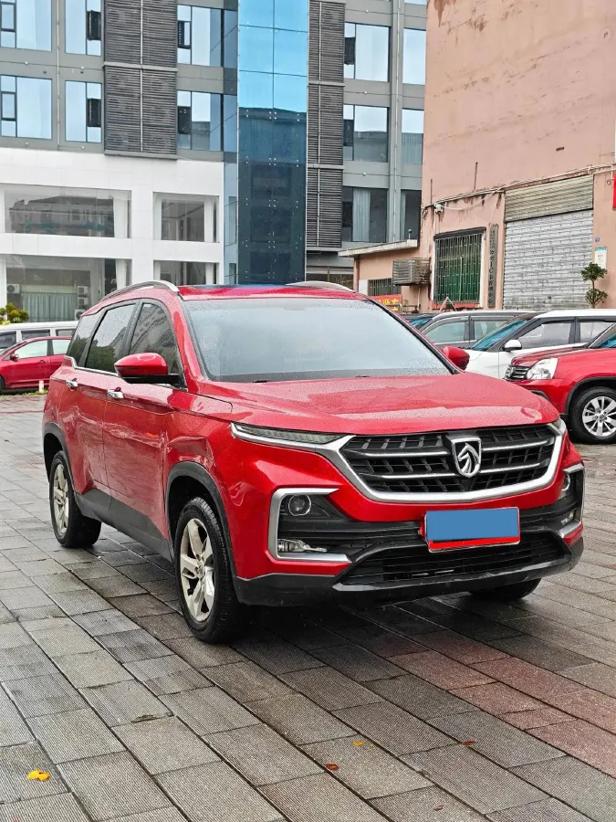 2018 BaoJun 530 1.5T 150HP L4 6MT,autocango,china used car exporter,china ev exporter,chinese used car exporter,chinese used ev exporter