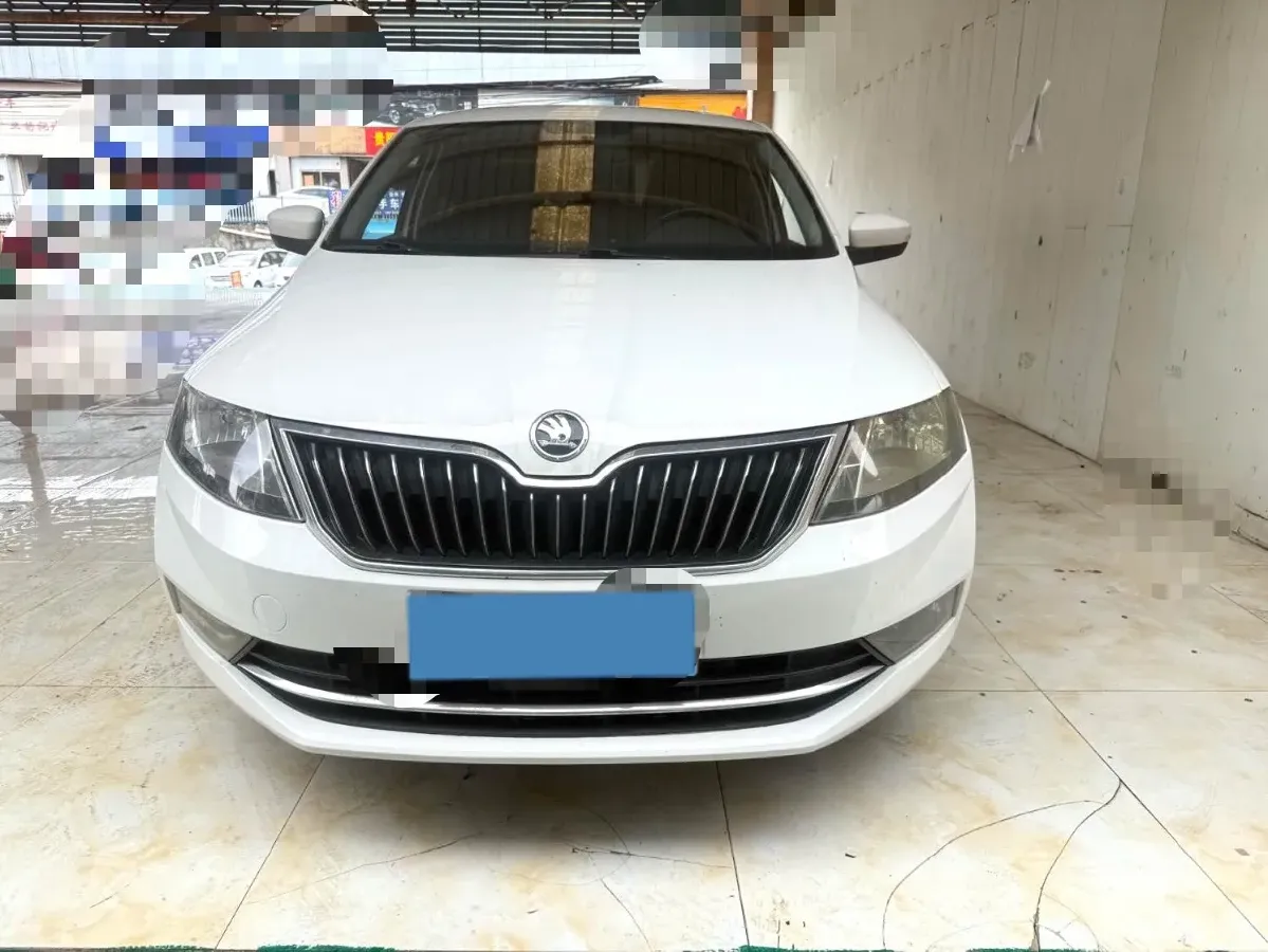 2019 SWM G01 1.5T 156HP L4 6AT,autocango,china used car exporter,china ev exporter,chinese used car exporter,chinese used ev exporter