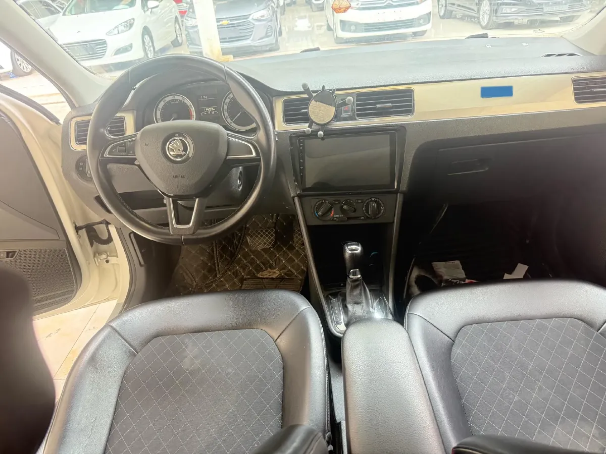 2019 SWM G01 1.5T 156HP L4 6AT,autocango,china used car exporter,china ev exporter,chinese used car exporter,chinese used ev exporter