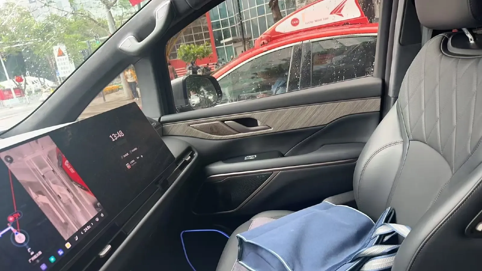 2025 WEY HighMountain 1.5T 170HP L4 4DHT PHEV,autocango,china used car exporter,china ev exporter,chinese used car exporter,chinese used ev exporter