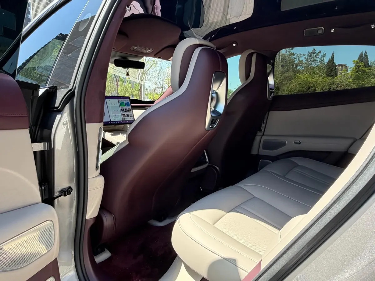 2025 MI YU7 BEV 101.7KWH,autocango,china used car exporter,china ev exporter,chinese used car exporter,chinese used ev exporter