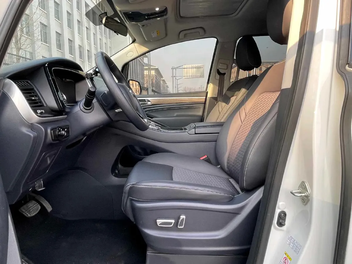 2023 GAC Trumpchi M8 2.0T 252HP L4 8AT,autocango,china used car exporter,china ev exporter,chinese used car exporter,chinese used ev exporter