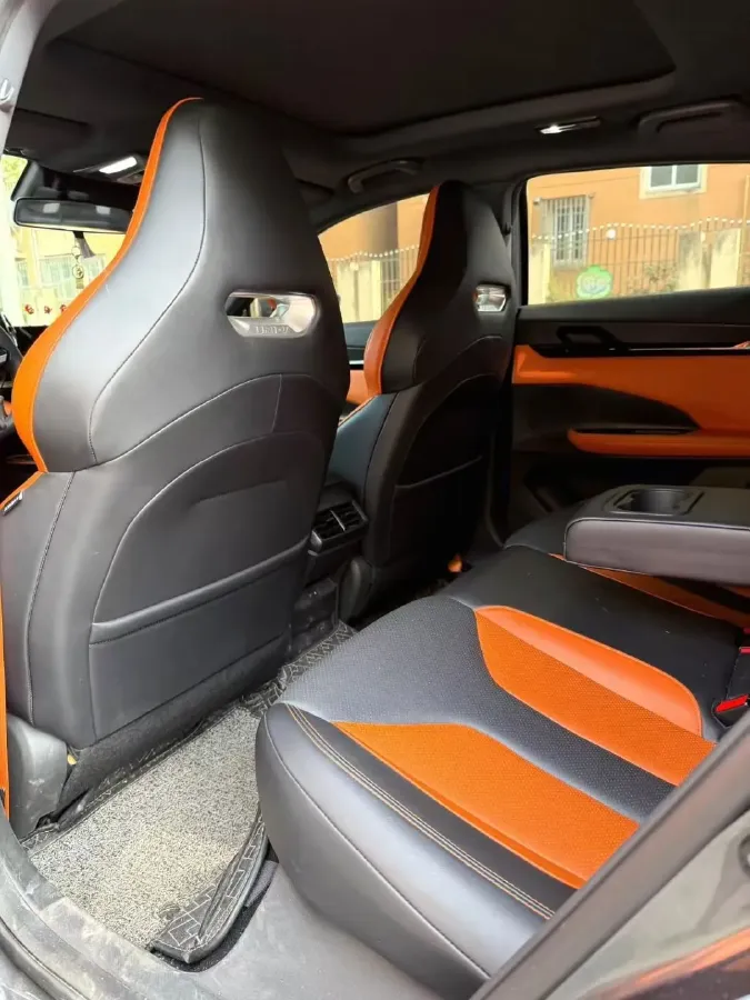 2024 ChangAn UNI-V 1.5T 188HP L4 7DCT,autocango,china used car exporter,china ev exporter,chinese used car exporter,chinese used ev exporter