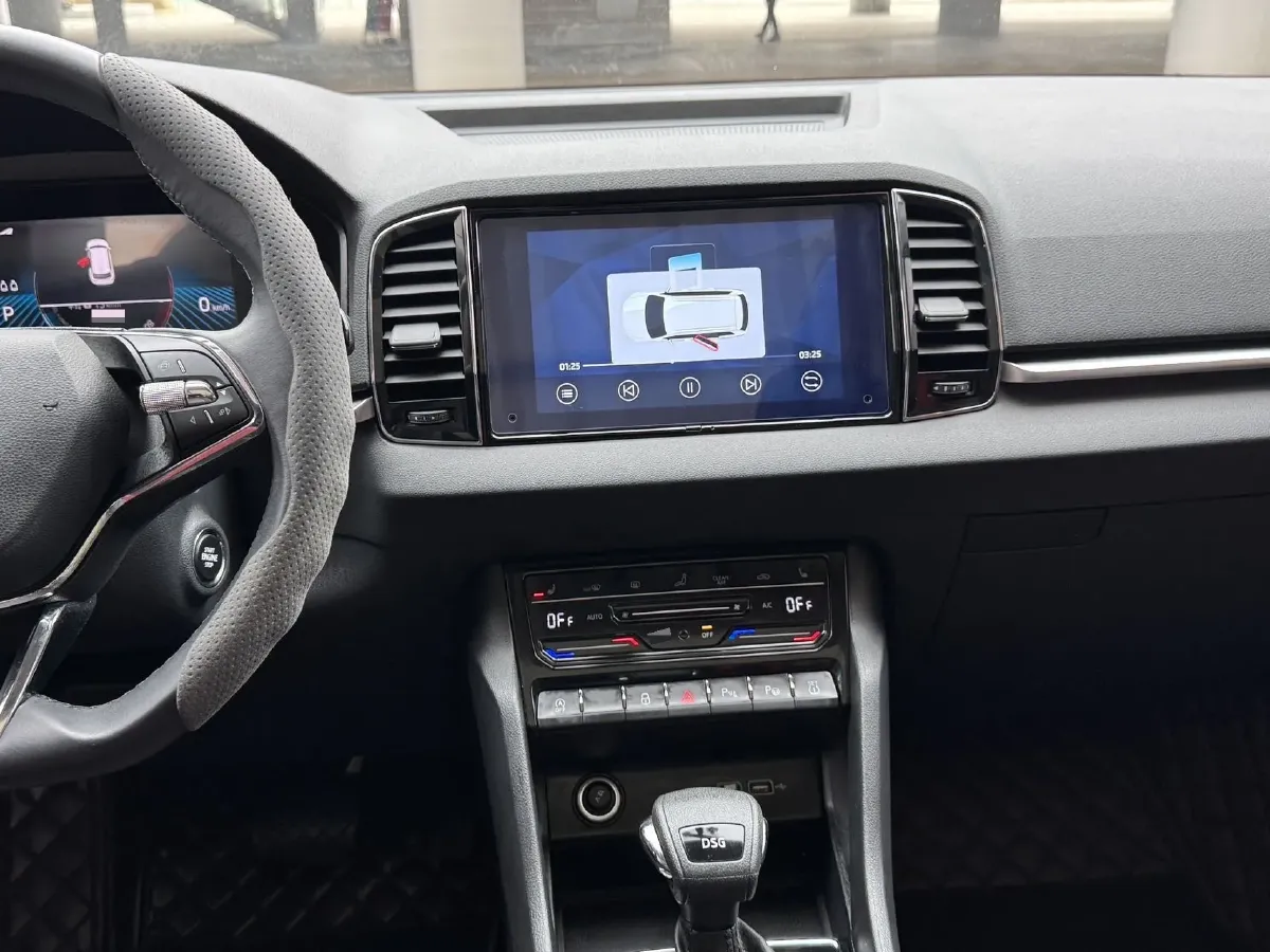 2023 Skoda Karoq 1.4T 150HP L4 7DCT,autocango,china used car exporter,china ev exporter,chinese used car exporter,chinese used ev exporter