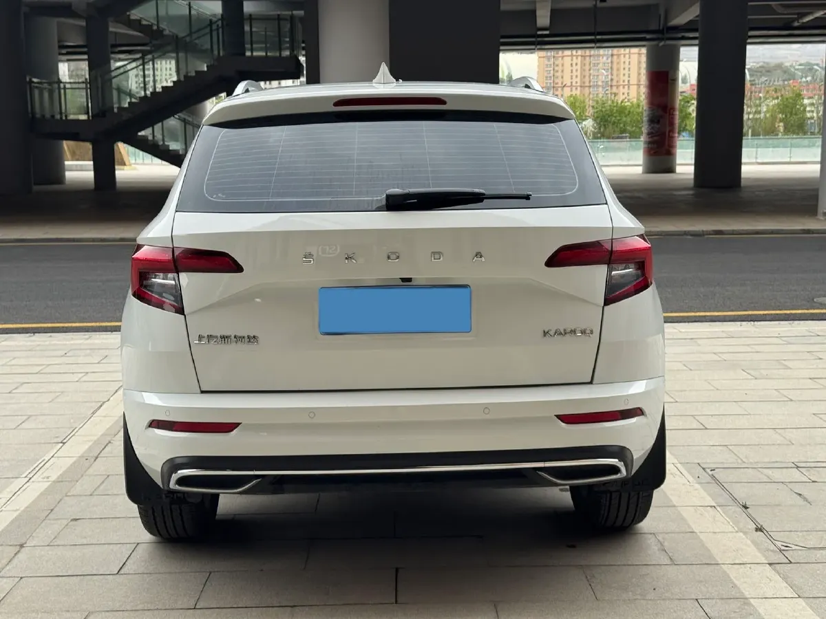 2023 Skoda Karoq 1.4T 150HP L4 7DCT,autocango,china used car exporter,china ev exporter,chinese used car exporter,chinese used ev exporter