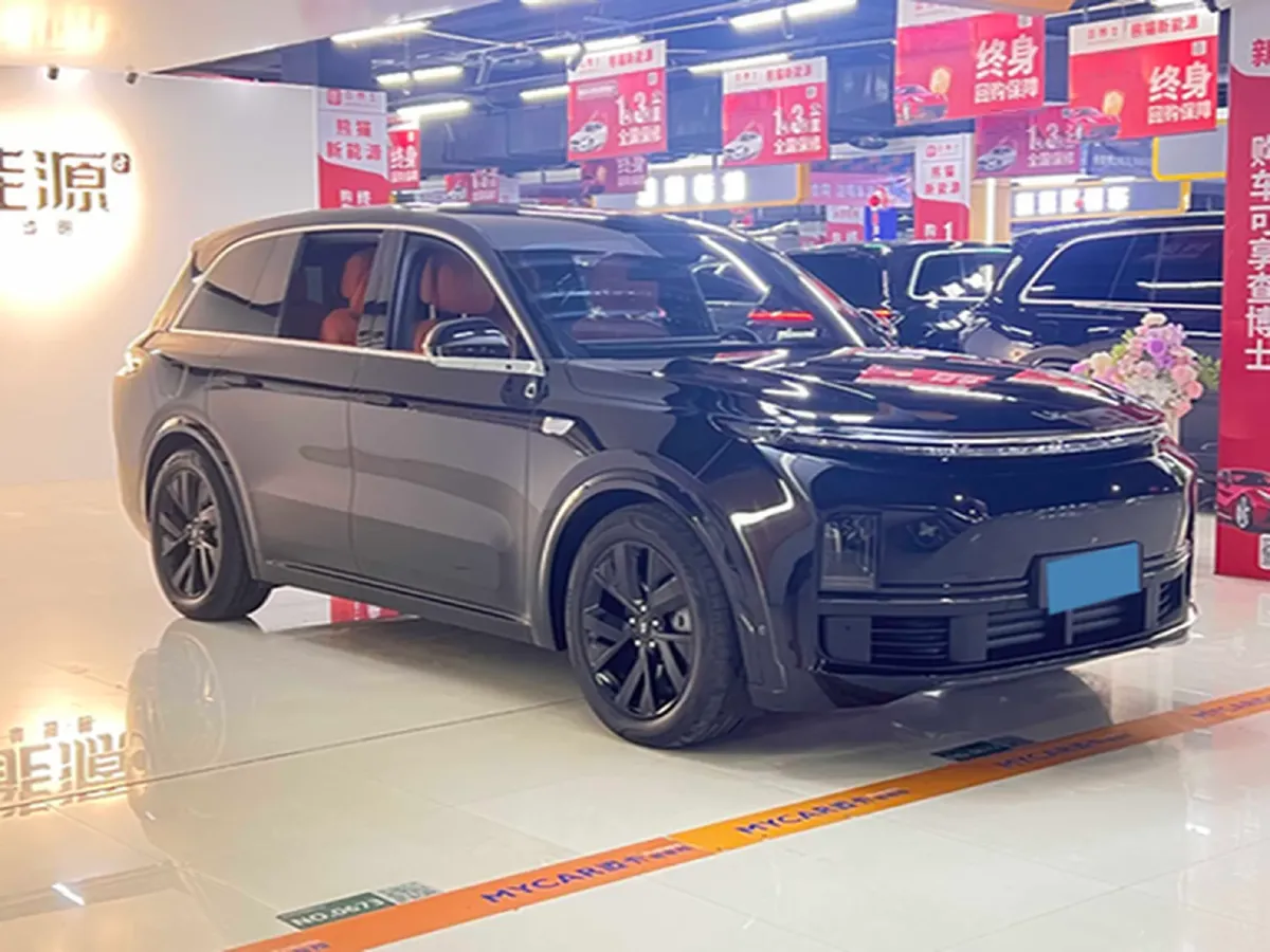 2023 Li L8 Range Extended 154HP REEV 40.9KWH,autocango,china used car exporter,china ev exporter,chinese used car exporter,chinese used ev exporter