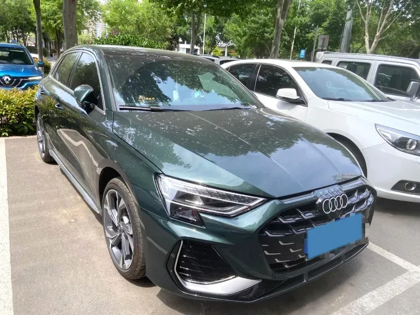 2025 Audi A3 1.5T 160HP L4 7DCT,autocango,china used car exporter,china ev exporter,chinese used car exporter,chinese used ev exporter