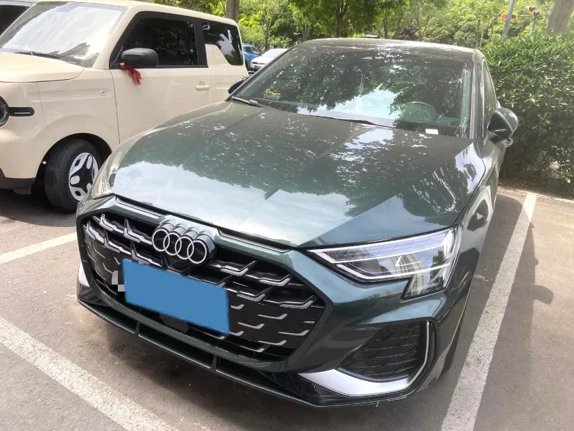 2025 Audi A3 1.5T 160HP L4 7DCT,autocango,china used car exporter,china ev exporter,chinese used car exporter,chinese used ev exporter