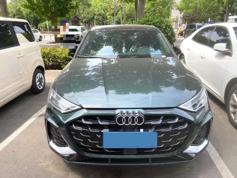 2025 Audi A3 1.5T 160HP L4 7DCT,autocango,china used car exporter,china ev exporter,chinese used car exporter,chinese used ev exporter