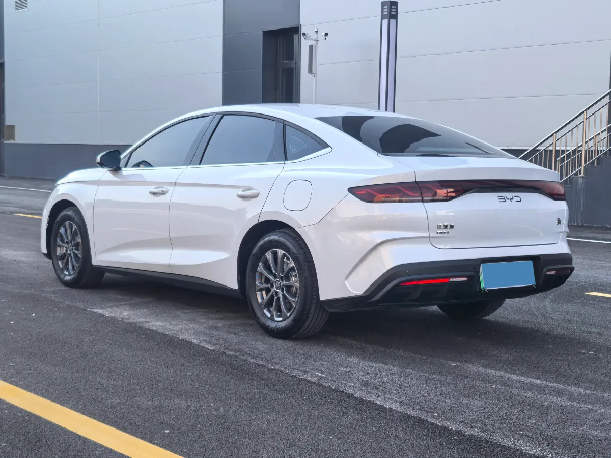 2026 BYD QinL 1.5L 101HP L4 E-CVT PHEV,autocango,china used car exporter,china ev exporter,chinese used car exporter,chinese used ev exporter