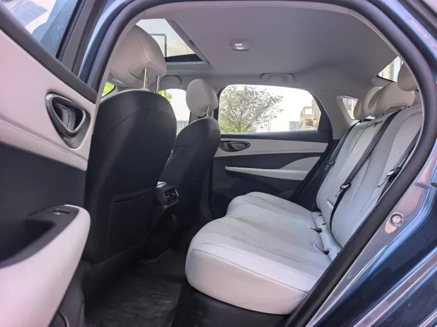 2025 BYD Seal05 DM-i 1.5L 101HP L4 E-CVT PHEV 15.87KWH,autocango,china used car exporter,china ev exporter,chinese used car exporter,chinese used ev exporter